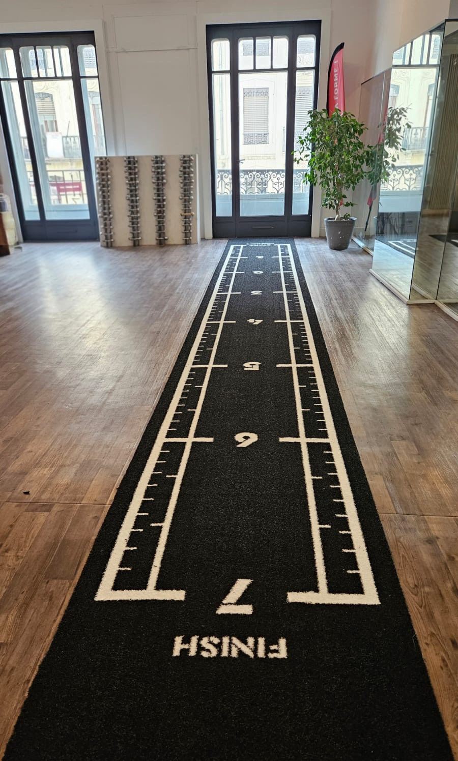 Piste HYROX dédiée au studio de coaching Bellecour à Lyon — entraînement HYROX Lyon